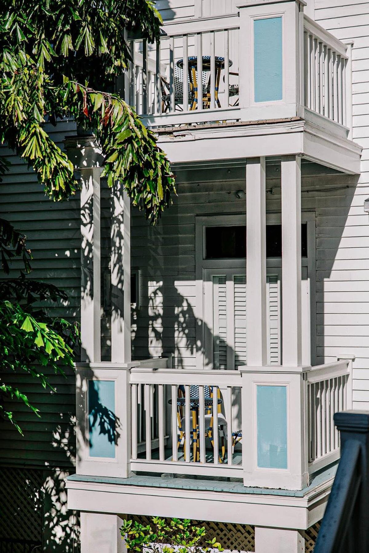 Classic King With Balcony At Curry Mansion 키웨스트 외부 사진